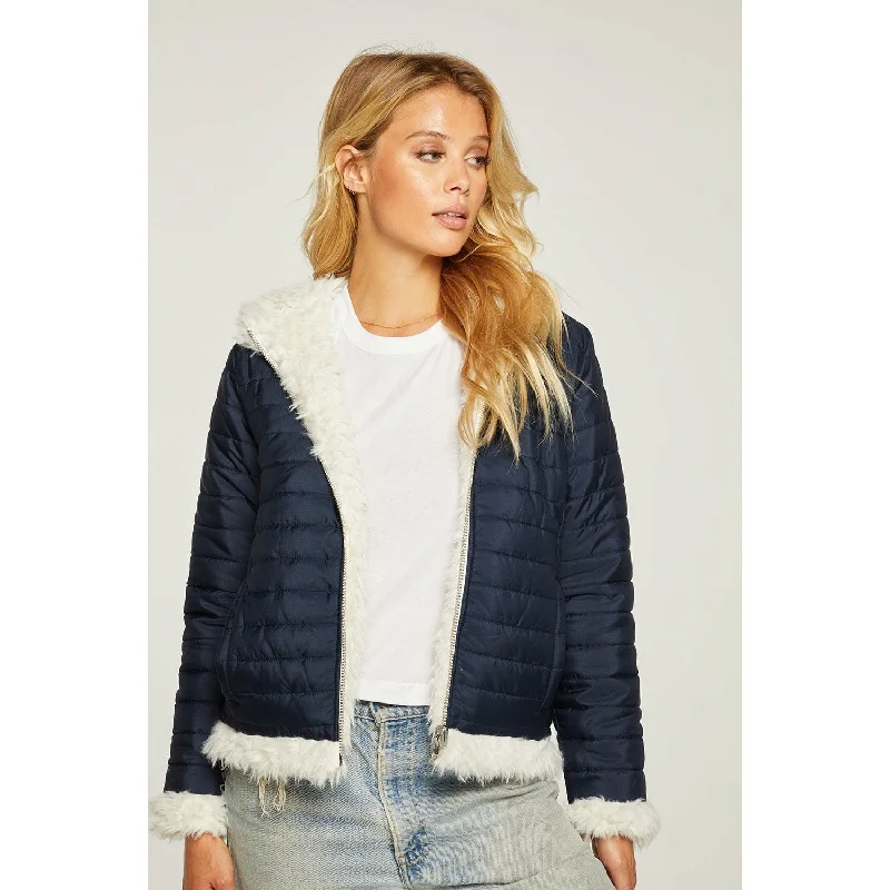 Women’s softshell jackets for outdoor wear -Reversible Quilted Faux Fur Puffer Jacket