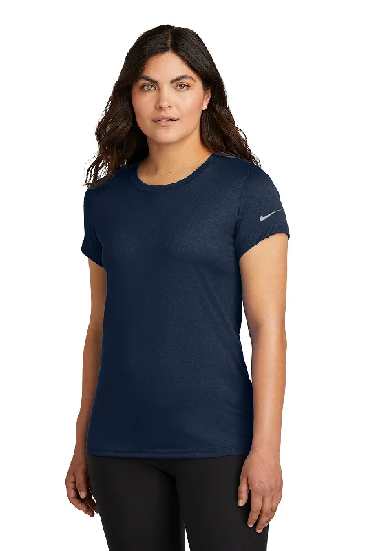 Women’s beaded tops for evening glamour -Nike Womens rLegend Dri-Fit Moisture Wicking Short Sleeve Crewneck T-Shirt - College Navy Blue